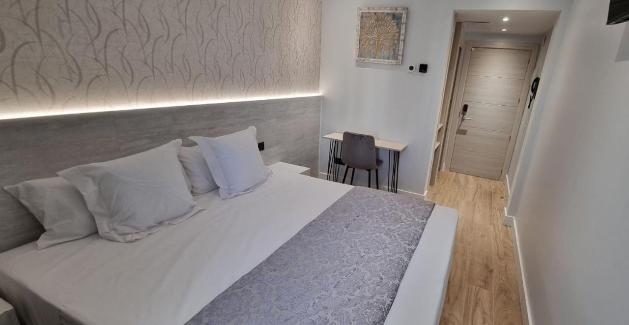 Ch La Petite Maison - Boutique - Madrid Luaran gambar