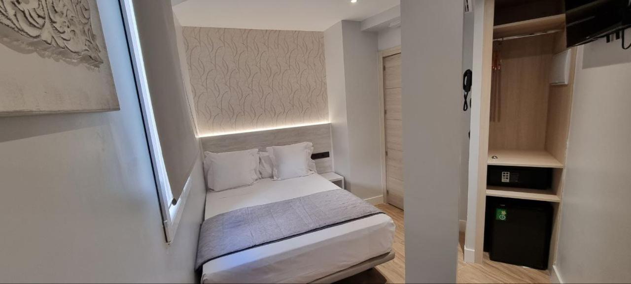 Ch La Petite Maison - Boutique - Madrid Luaran gambar
